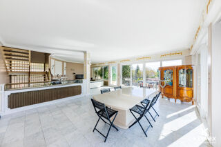  Maison � vendre 11 pi�ces 255 m�