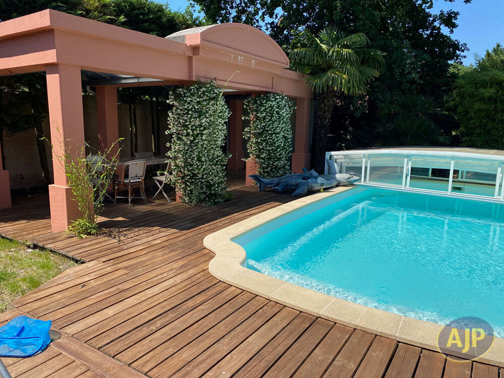 � vendre  Maison M�rignac (33700)