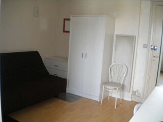  Appartement à louer 1 pièce 16 m²