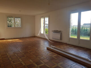 Maison à louer 4 pièces 113 m²