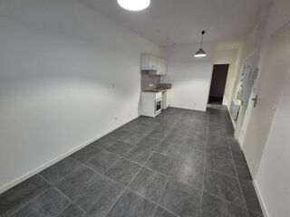  Appartement à louer 1 pièce 31 m²