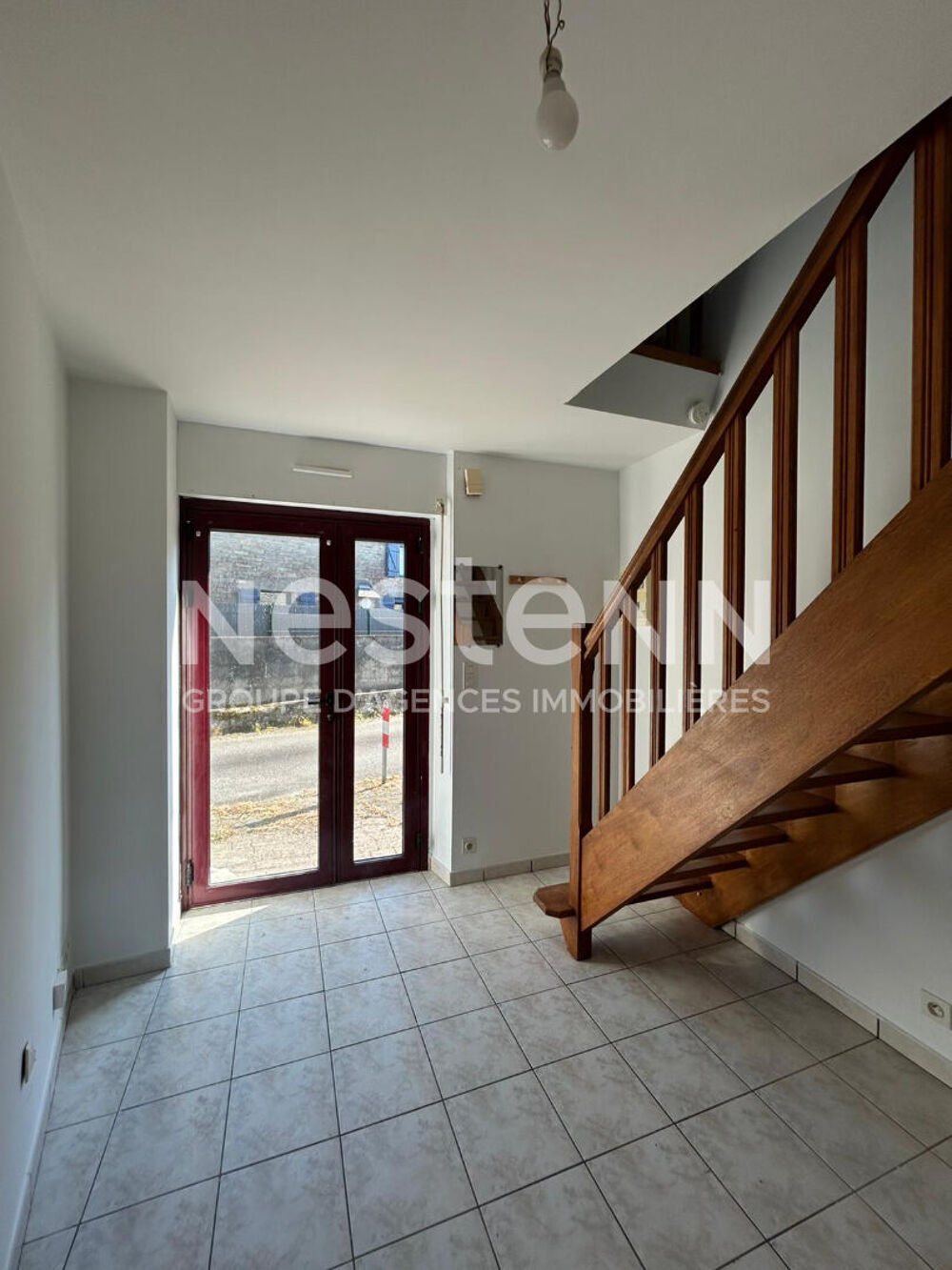 Location Appartement Studio à louer à Plumelec Plumelec