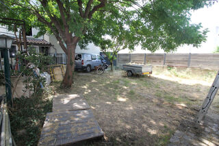  Immeuble à vendre 8 pièces 279 m²