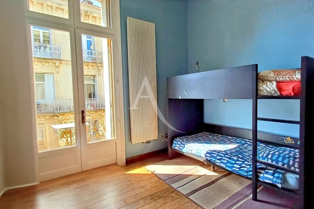 Appartement haussmannien au coeur de Sète 117 m2