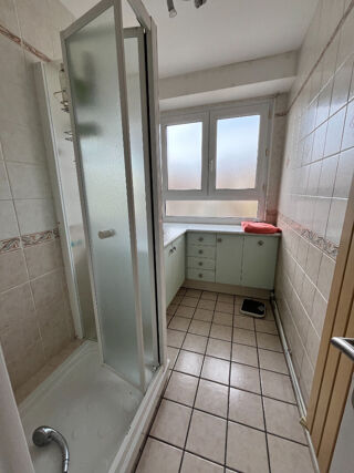  Appartement  louer 3 pices 85 m
