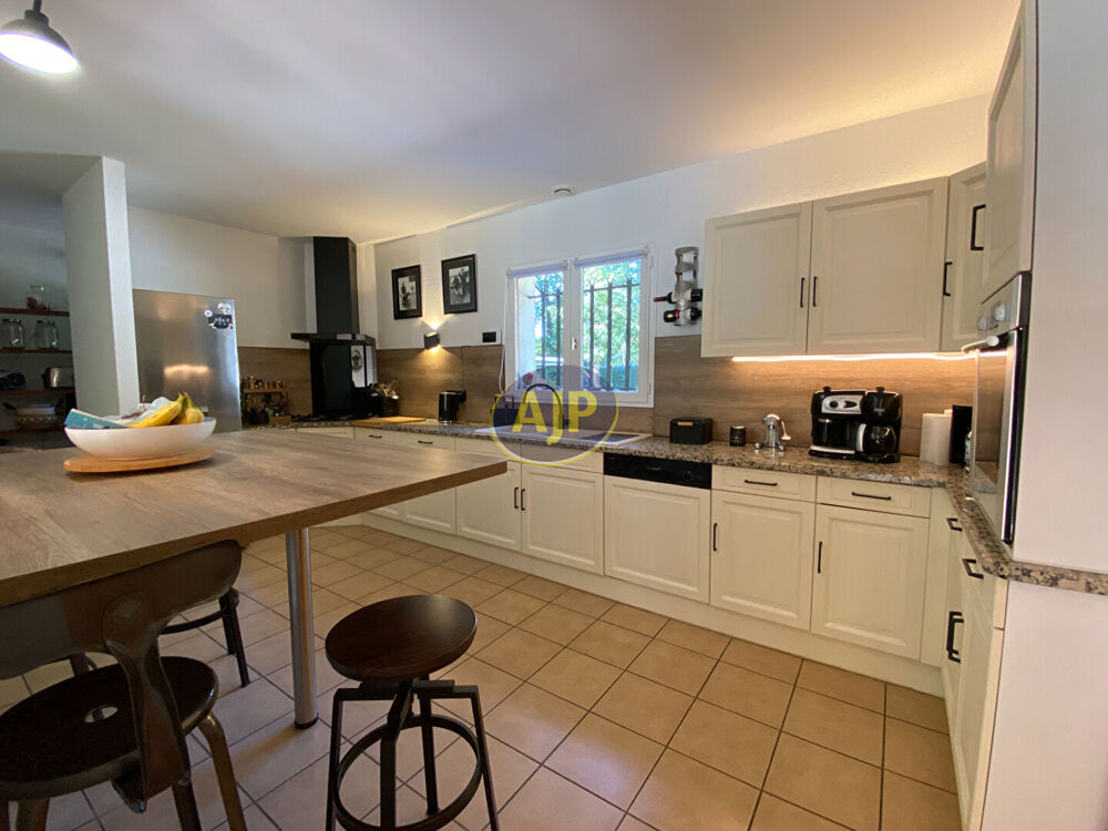 Maison Vendays Montalivet 4 pièce(s) 170 m²