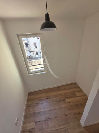  Appartement à louer 2 pièces 34 m²