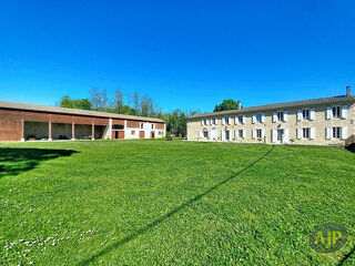  Maison à vendre 10 pièces 360 m²