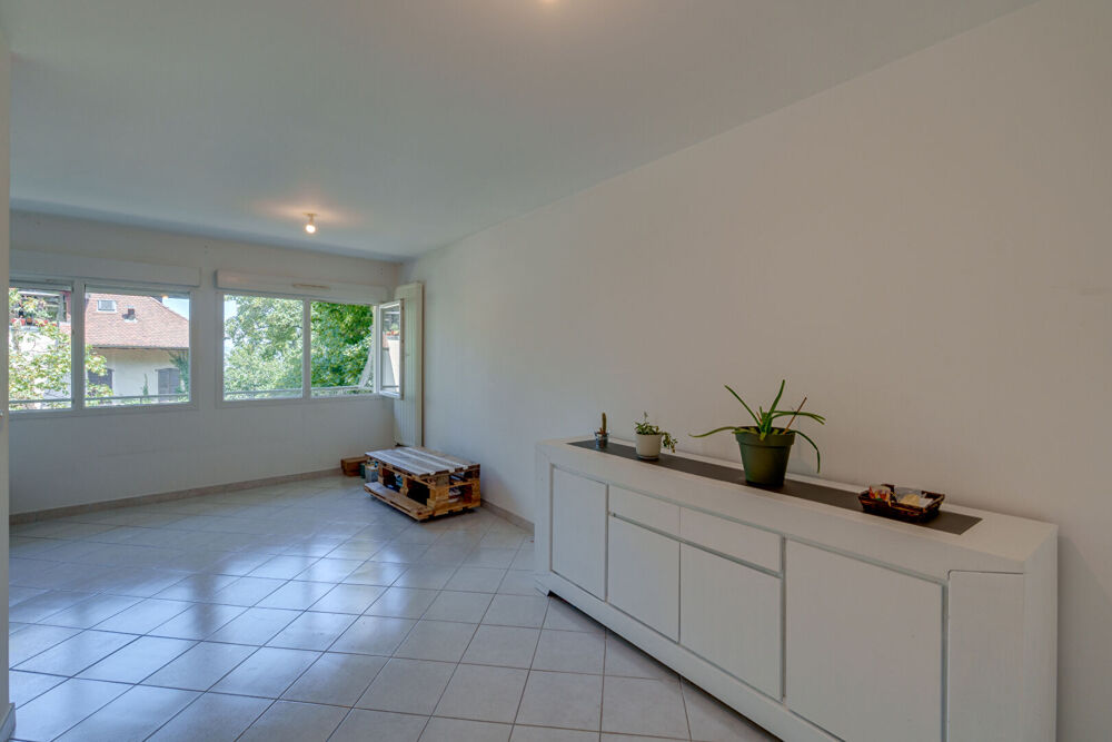 Appartement 3 pièces 60 m² · à Evian les Bains · 60 m² · 329 000 €