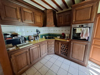  Maison  vendre 11 pices 260 m