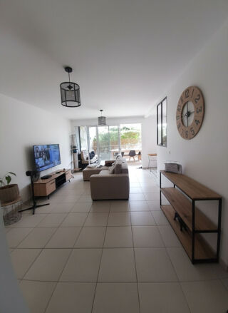  Appartement à louer 3 pièces 60 m²