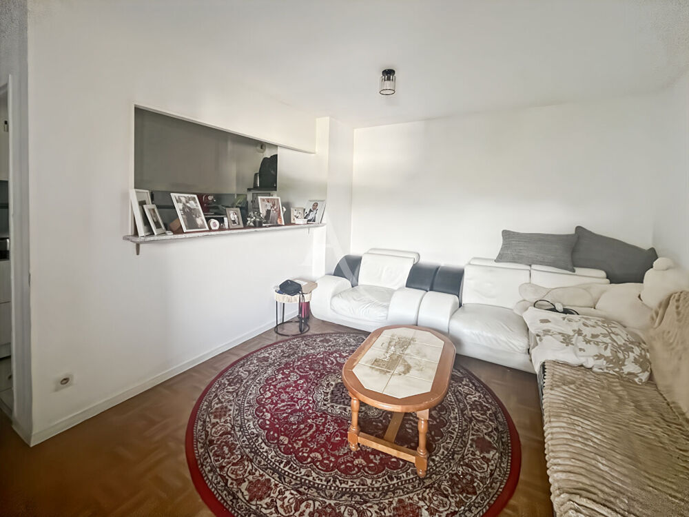 Vente Appartement À VENDRE  Appartement 2 pièces vendu loué  Cergy-le-Haut Cergy