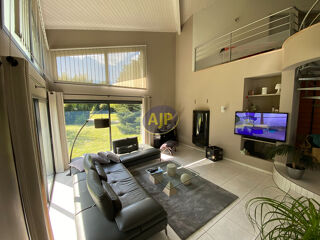  Maison � vendre 8 pi�ces 300 m�