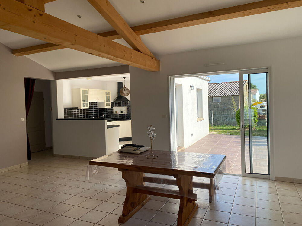 Vente Maison Maison Le Fenouiller 4 pièce(s) 103 m2 Le fenouiller