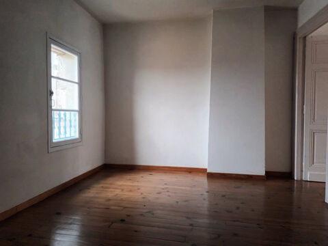  Appartement � louer 3 pi�ces 77 m�