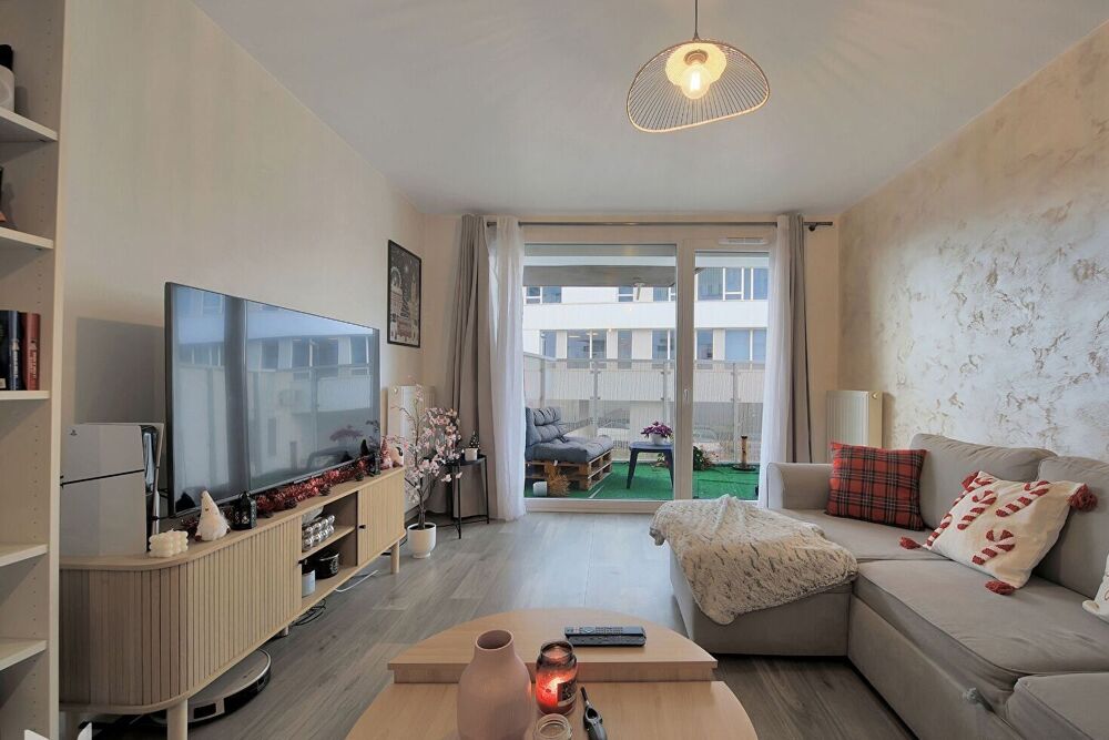 Appartement Lens 2 pièce(s) 44.84 m2 +emplacement parking
