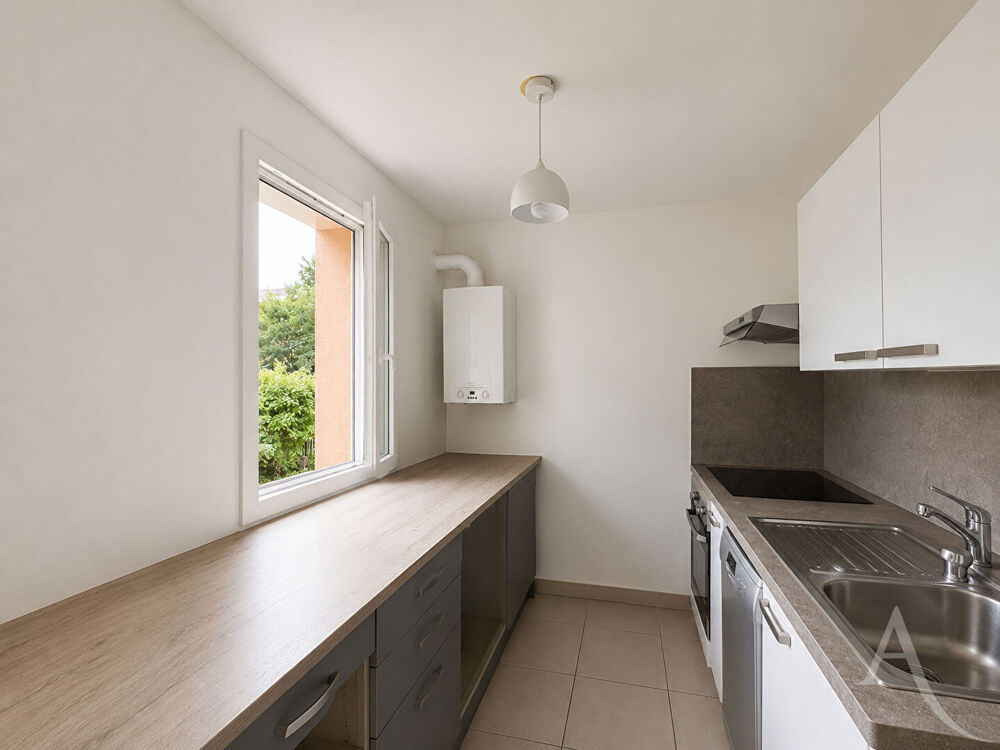 Grand studio proche centre ville d'Amiens