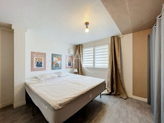  Maison à louer 5 pièces 206 m²