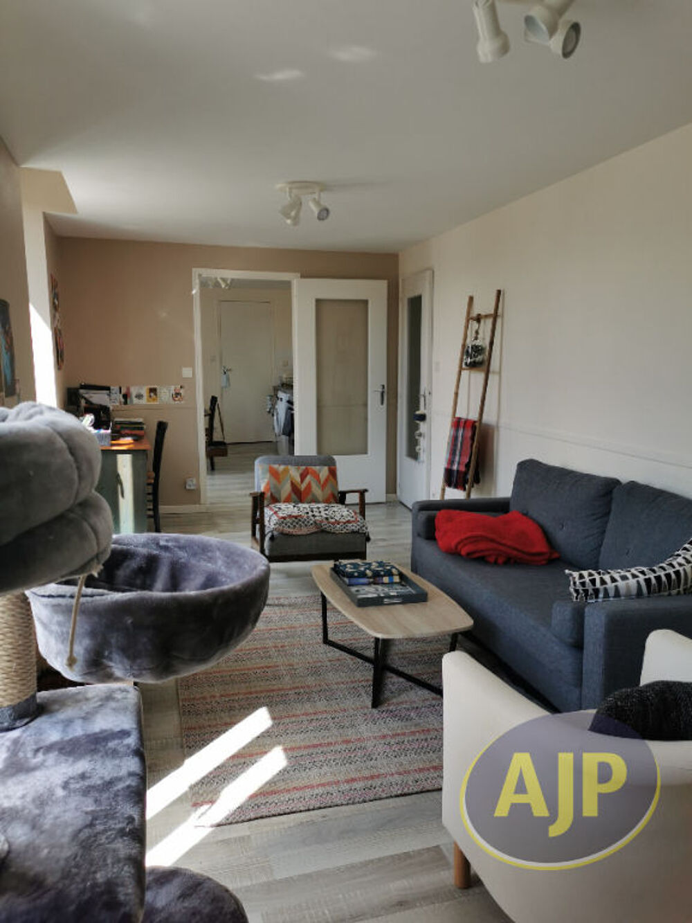 Appartement T3 - Saint Aubin du Pavoil