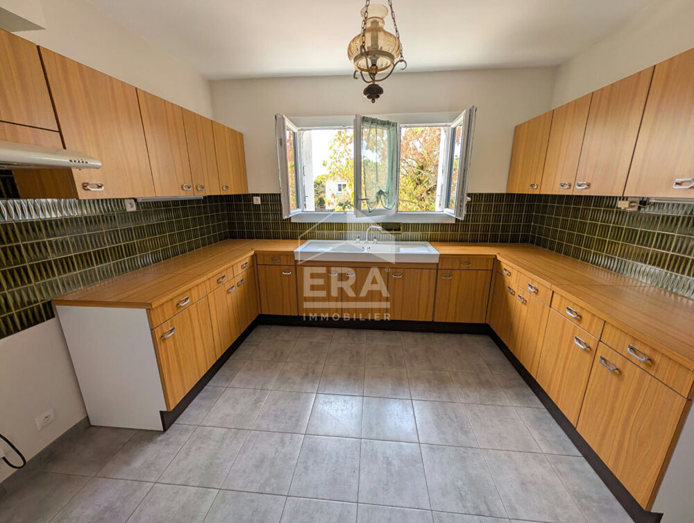 Vente Maison Maison à étage 3 pièces à vendre à Montpon-Ménestérol - Campagne, vue dégagée Montpon menesterol