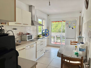  Appartement � vendre 4 pi�ces 80 m�