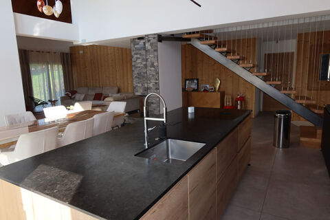  Maison � vendre 7 pi�ces 185 m�