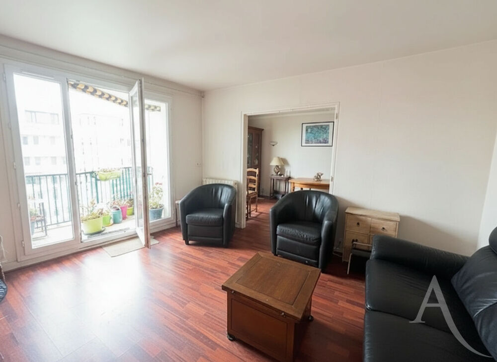 exclusivité Appartement Chaville centre ville 4 pièces ascenseur Dernier étage avec vue panoramique Balcon Parking cave