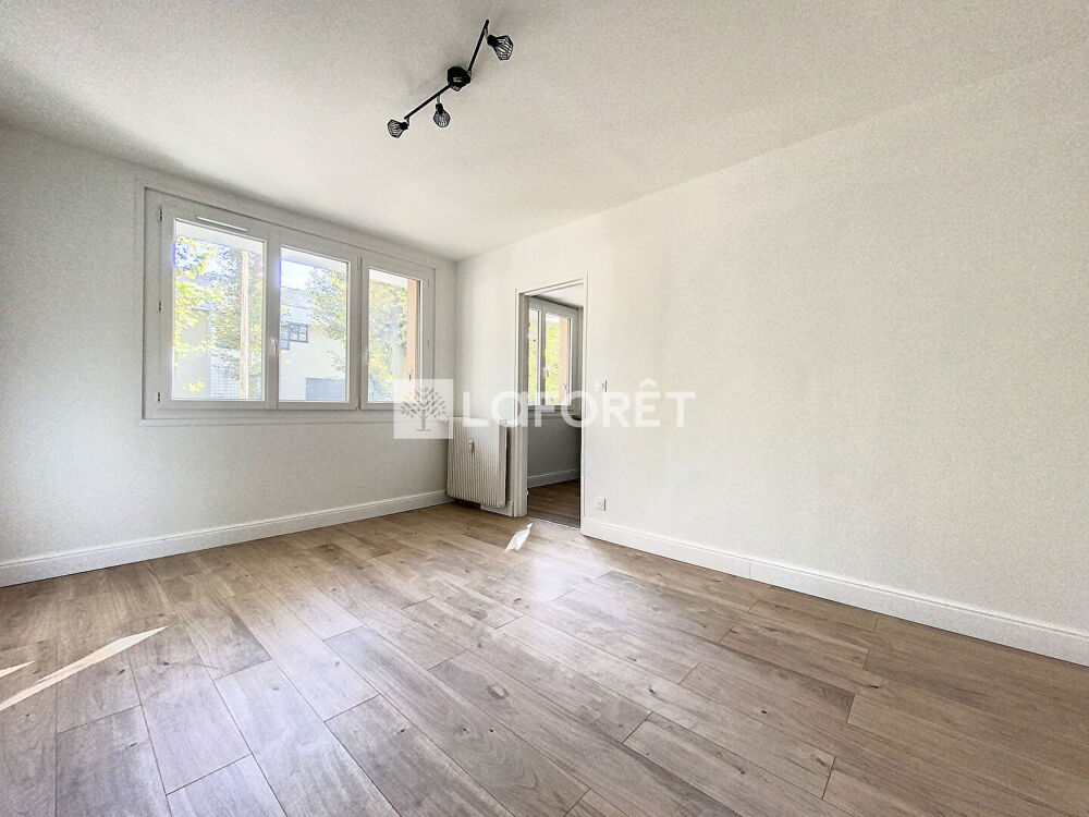 Appartement Chalons En Champagne 3 pièce(s) 57.02 m2