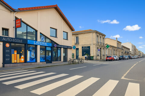 Bureaux à vendre BORDEAUX 299000 33000 Bordeaux