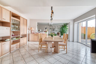  Maison à vendre 6 pièces 210 m²
