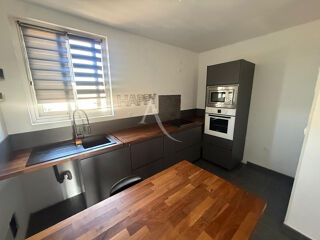  Appartement à louer 3 pièces 58 m²