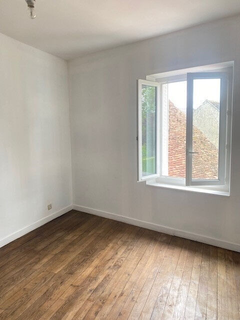  Maison � louer 5 pi�ces 124 m� Vitry aux loges