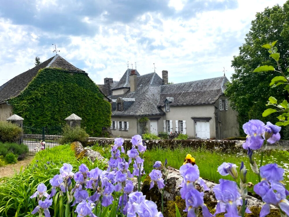 Vente Maison Manoir avec Corps de Ferme Chaudes Aigues Chaudes aigues