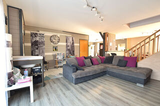  Maison à vendre 7 pièces 151 m²