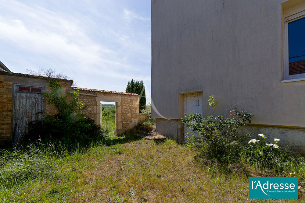 Vente Maison Maison de 200 m² avec 5 chambres et 210 m² de dépendances sur 1 235 m² de terrain Faverolles et coemy