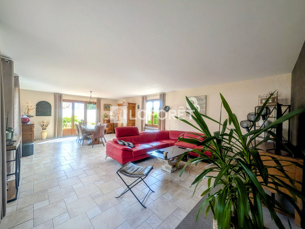 Vente Maison Maison Saint Pierre Les Elbeuf, 200m², 5 chambres, garages, studio Saint pierre les elbeuf