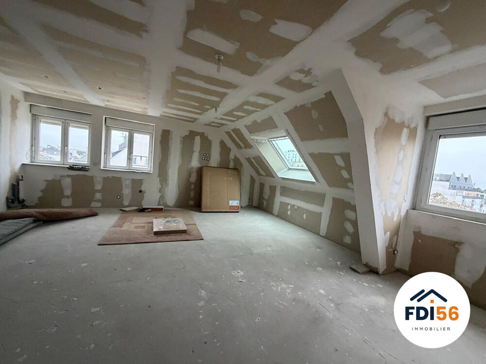 Appartement DUPLEX T3 de 75 m² environ ? Dernier étage ? Lorient - TRAVAUX DE FINITION À FAIRE - A VENDRE
