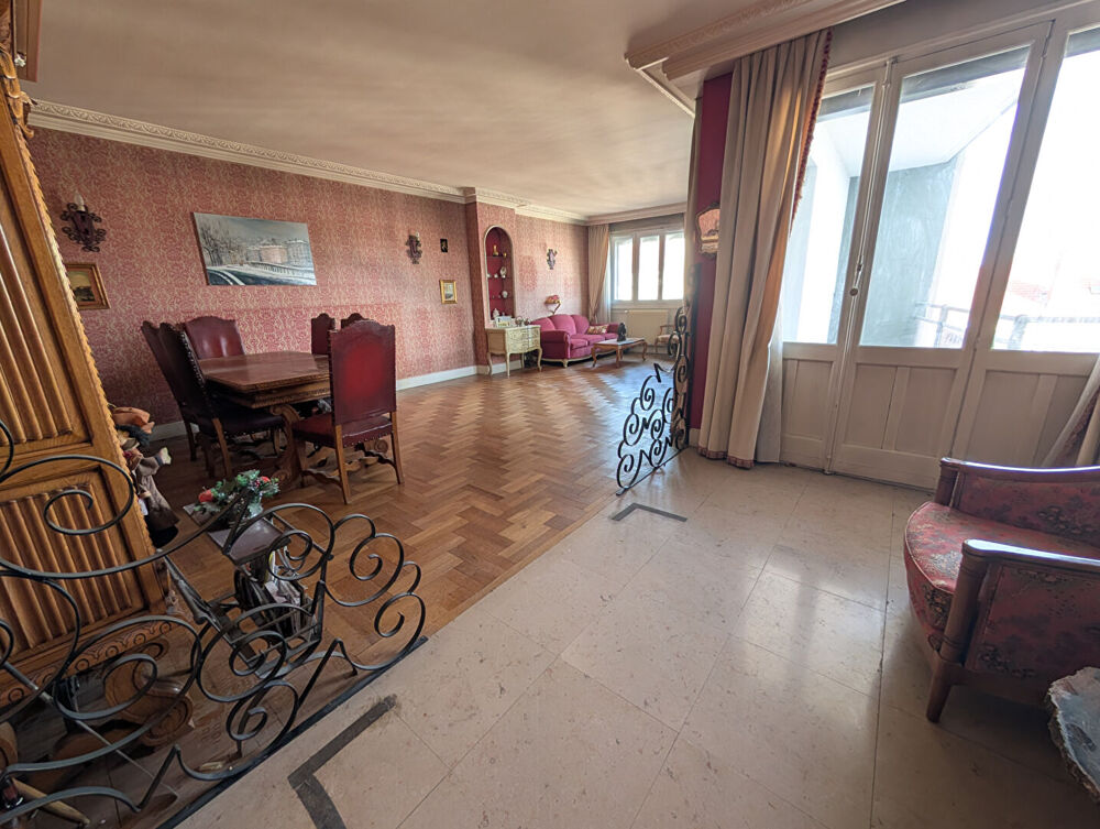 Vente Appartement T5 avec balcon - Jean Macé  + cave Lyon 7