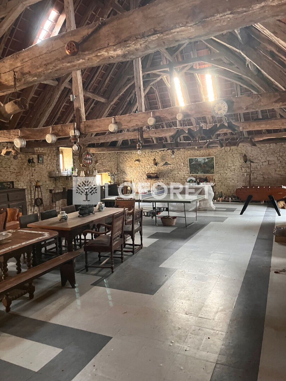 Vente Maison Maison de charme pour Gîtes et Chambres d'hotes avec Ecurie sur 4, 5 Hectares de terrain Payrac