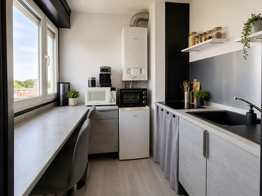 Appartement Lens 1 pièce(s) 32 m2 + parking privé.