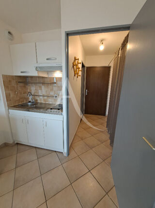  Appartement à louer 1 pièce 30 m²