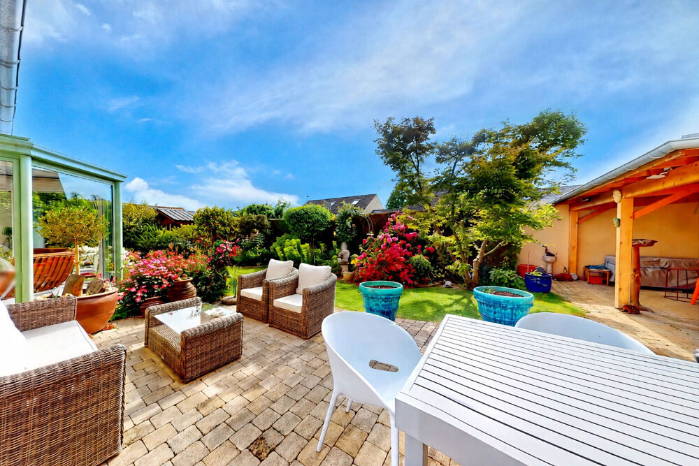 Vente Maison Maison Fontenay Tresigny 6 pi�ce(s) 188.72 m2 Fontenay tresigny