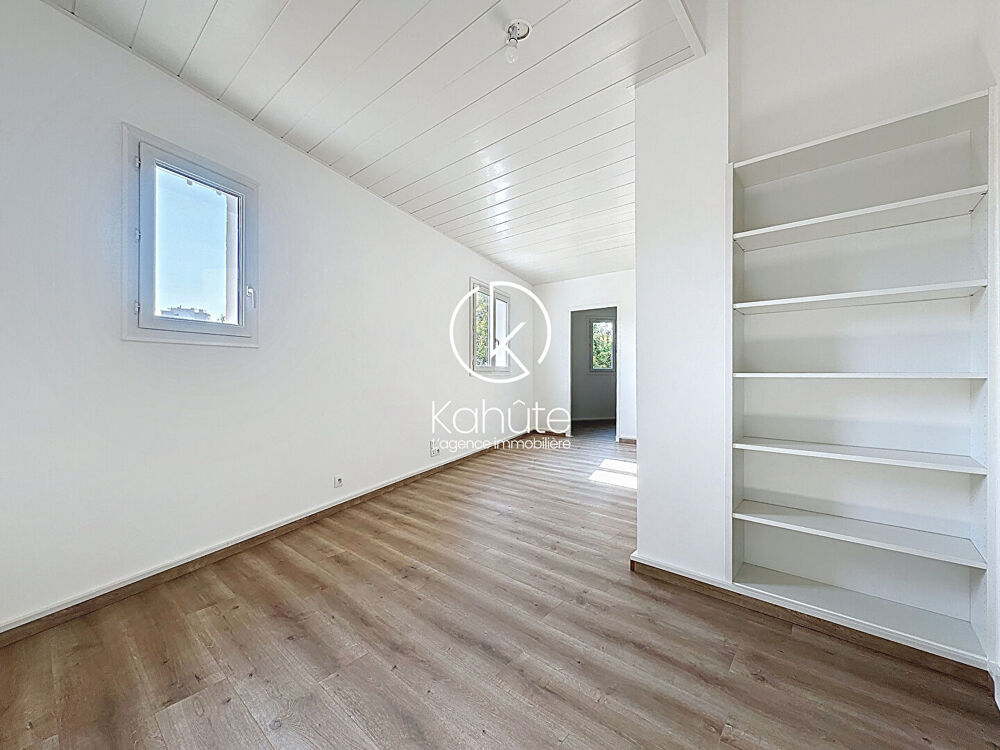  vendre  Appartement Hyres (83400)