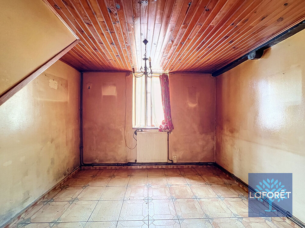 Maison Cerny 3 pièces + grange, 162 m² de terrain