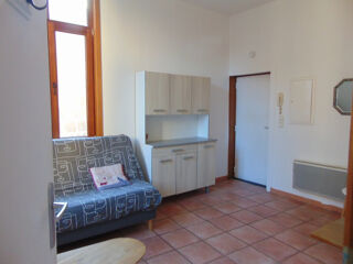  Appartement à louer 1 pièce 27 m²
