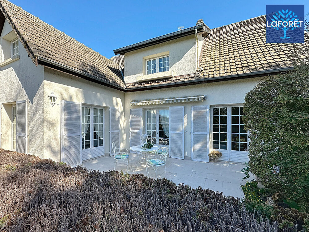 Maison 7 pièces 180 m² · à Bernay · 180 m² · 275 000 €