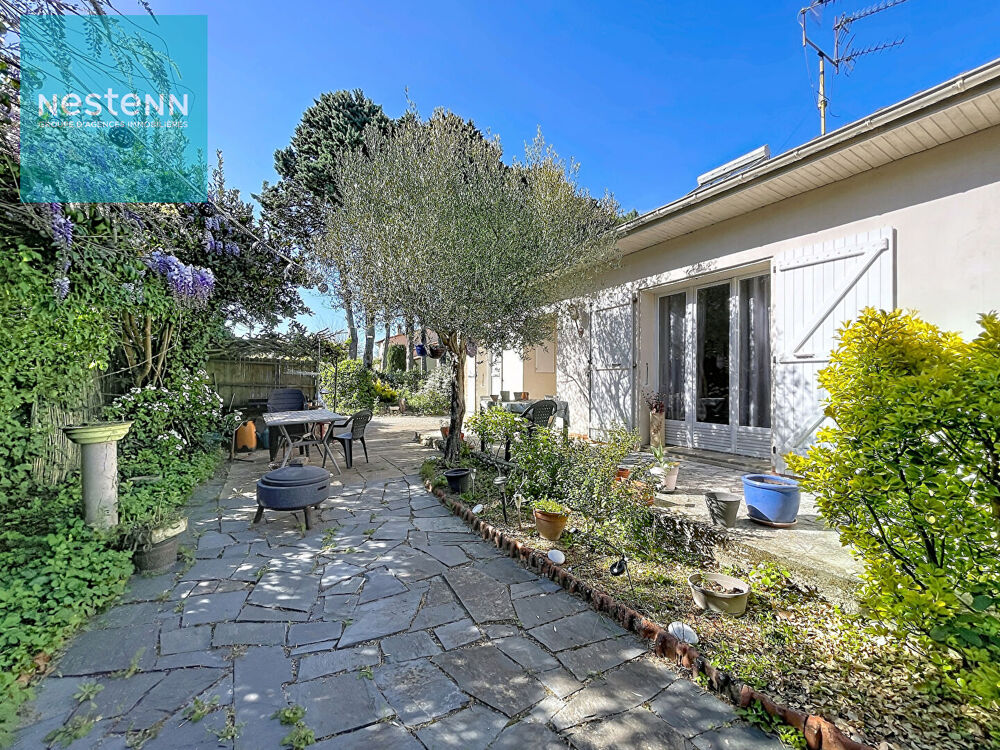 A vendre maison de plain pied de 87m², 3 chambres, garage sur un terrain de 2000 m² sur la commune d e Gardouch