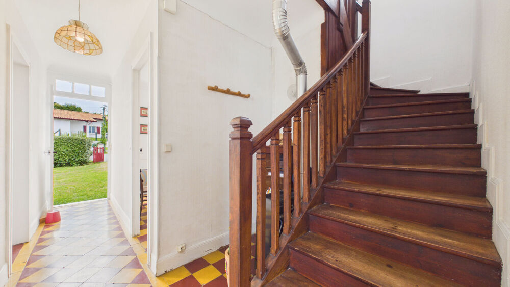 Aux portes de Biarritz, maison familiale de 5 chambres dans un environnement privilégié