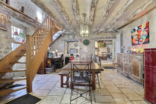  Maison  vendre 10 pices 350 m