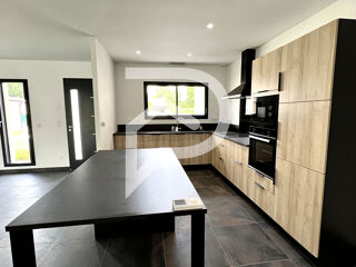  Maison  vendre 4 pices 120 m